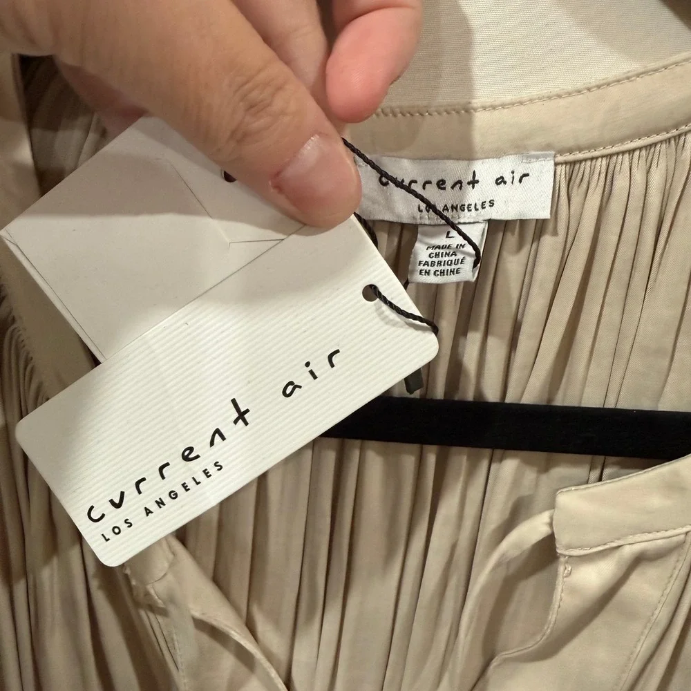 Current Air Women's L Cream "Silk" Pleated Tie‎ Neck Blouse Top New With Tags - Picture 5 of 8